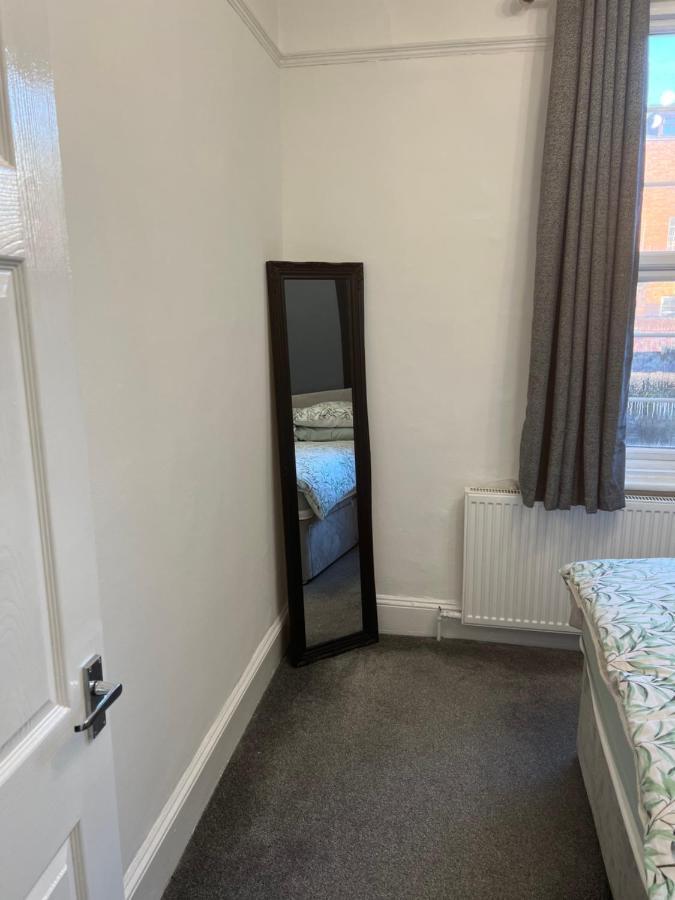 Flat In Leamington Spa Town Centre Apartment Екстериор снимка